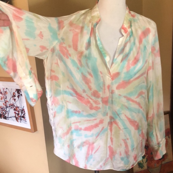 ZADIG & VOLTAIRE size Medium Popover Ethereal TieDye Round Hem Soft VNeck $289 - Picture 6 of 13